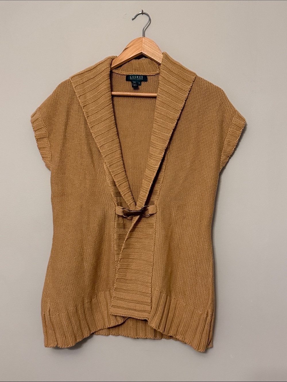 Lauren Ralph Lauren Ribbed Shawl Collar Sweater Vest | Size Medium | Neutral Tan